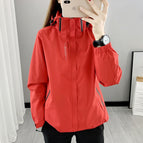 Red (Female) / M