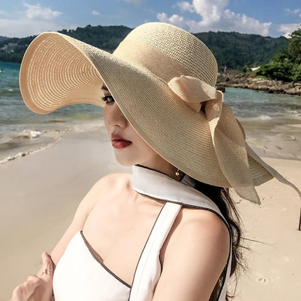 [Great Value] French Style Socialite Flat Top Hat 2025 New Summer Elegant Pearl String Sunshade Woven Straw Hat