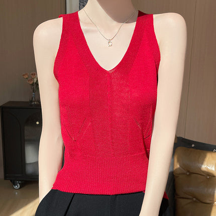 Spring and Summer New V Neck Camisole Women's Knitwear for Inner Wear, Fashionable and Versatile Sleeveless Loose Slimming Look Bottoming
