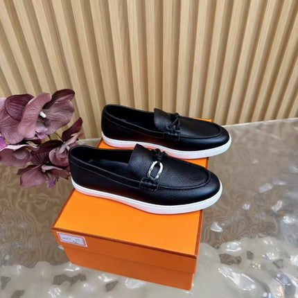 High-End Version of 2025 Autumn and Winter New Style Genuine Leather Metal Buckle Flats-Soled Men's and Women's Same Style Slip-On Lazy Loafers