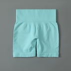Green shorts / S