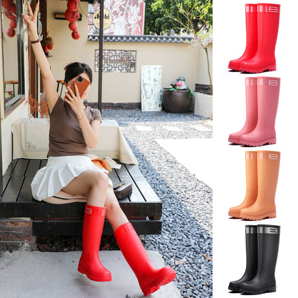 New Fashionable Women's Shoes, Extra High Women's Outer Wear Rainforest Hiking Wading Shoes, Heightening Waterproof Women's Water Shoes, Rubber Shoes and Overshoes