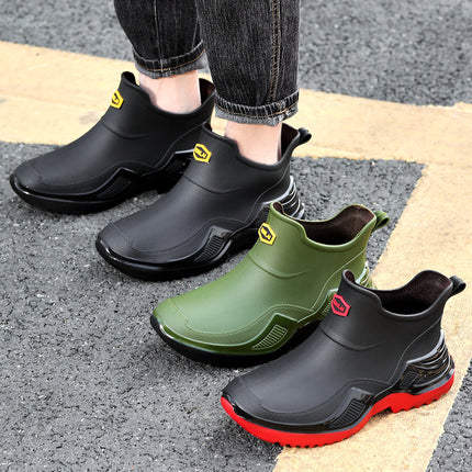 Korean Style Short Sports Rain Boots, Fashionable Men's Slip-On Wading Shoes, Rubber Shoes, Thickened and Widened Non-Slip Foreign Trade Rain Boots for Men