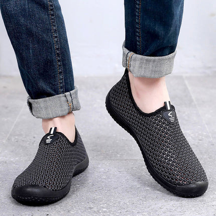Spring and Summer Men's Single Mesh Shoes, Breathable Casual Beanie Slip-On Soft-Soled Old Beijing Cloth Shoes, Middle-Aged and Elderly Dad's Lazy Shoes
