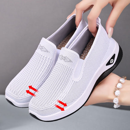Women's Shoes 2026 Spring New Style Old Beijing Cloth Shoes Cross-Border Women's Shoes Middle-Aged and Elderly Mother's Shoes Slip-On Flat Shoes