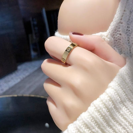 [100% No Fading] 2025 Diamond Ring Titanium Steel Cut Out High-End Men's and Women's Couple Rings