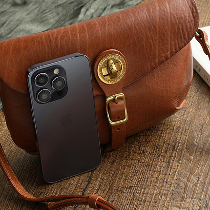 Genuine Leather Vintage Saddle Bag Thick Soft Vegetable Tanning Top Layer Leather Crossbody Dumpling Bag Korean Casual Brass Hardware 32008