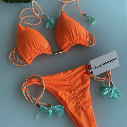 European and American 2025 Spot New Fashion Split Pure Color Bikini Bikini Swimsuit Sexy Lace-Up Halter Swimsuit