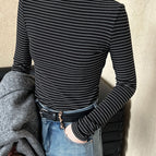 Black / M