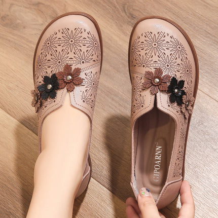 Mom's Shoes for Middle-Aged and Elderly Women, Summer 2026 New Style, Soft-Soled, Non-Slip, Flat Women's Shoes, Comfortable Leather Shoes