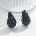 Black drop earrings (weight 15g)