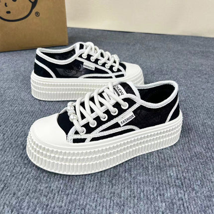 Lightweight Fisherman Shoes Women's 2024 Summer New Sports Mesh Breathable Feet White Shoes Canvas Shoes 34 Size Elevated