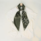 Dark green banana leaves / 150cm