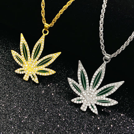 Cross-border New Diamond Maple Leaf Necklace Cold Wind Small Lilac Leaf Pendant Chains Punk Hip-hop Necklace Chain