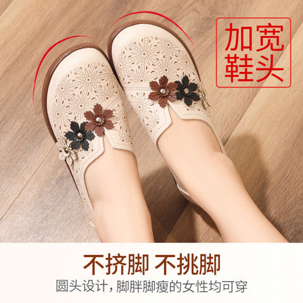Mom's Shoes for Middle-Aged and Elderly Women, Summer 2026 New Style, Soft-Soled, Non-Slip, Flat Women's Shoes, Comfortable Leather Shoes
