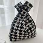 Black and white houndstooth