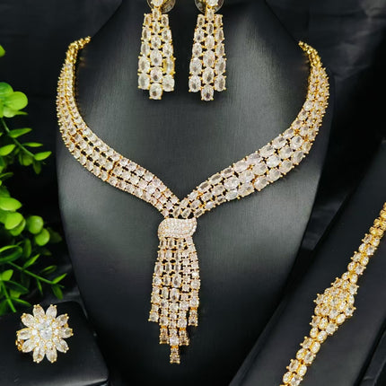 Brilliant Diamond-Filled Bridal Wedding Attire, Wedding Jewelry Set with Zircon Tassels, Jewelry Necklace, Earrings, Ring, Four-Piece Set