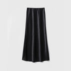 Black / M