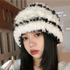 Pile cap White