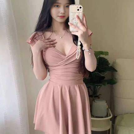 2024 New Pure Desire Style one-piece Triangle Bikini Skirt Swimsuit Girl Summer Gather to Cover Flesh Slim Hot Spring