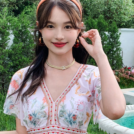 Couple's Matching Set: Women's Two-Piece Skirt-Style Swimsuit with Underwire and Gathering Effect, Conservative Summer Beach Shorts for Men, Suitable for Hot Springs and Vacation