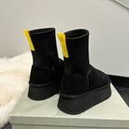 Black / 35
