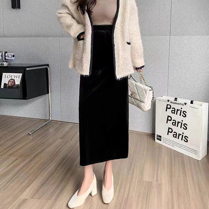Velvet Skirt Side Open Back Split Skirt Women's Thickened Autumn and Winter 2024 New Mid-length High Waist Black Straight Skirt