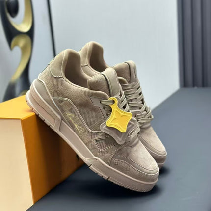 Guangzhou Top-Grade Genuine Leather Air Rubber Chip Lujia Trainer Handbag for Men and Women, Casual Sports Eco-Friendly Rubber Scent