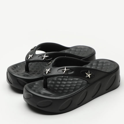 New Style Thick-Soled Flip-Flops for Women's Summer Outer Wear Rivets Fashion Internet Celebrity Five-Pointed Star Beach Sandals Non-Slip Slippers