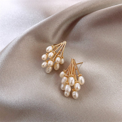 Fashionable and Elegant Pearl Stud Earrings for Women, Korean New Style, Elegant Earrings, Ins Style, Light Luxury Versatile Ear Accessories