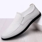 8301 white shoes / 38