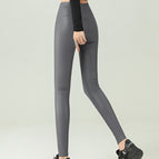 Gray / M