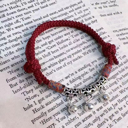 Chinese Braided Bracelet / Bracelet Tressé Chinois