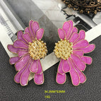 OM524 Rose Silver Needle Earrings