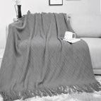 Medium Gray / 127cm x 180cm (including whiskers)
