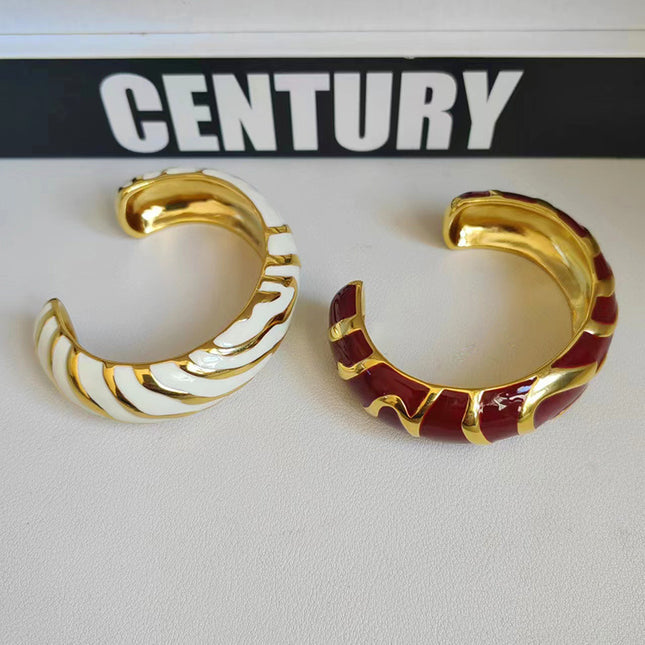 Pattern Contrasting Enamel Bracelet Niche Splicing Wide Version Asymmetrical Ring Retro European and American Fashion High-End Hand Jewelry