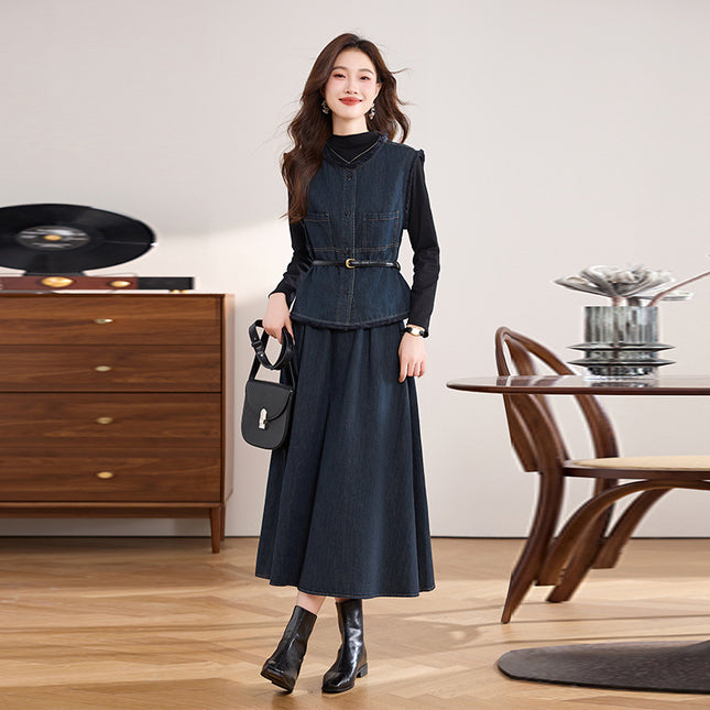 Denim suit Women 2024 Autumn New Temperament Goddess Fan Slimming French Style Chanel Style Commuter Skirt Three-Piece Set
