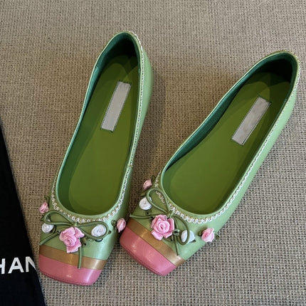 Cowhide version ~ 2025 spring new pastoral ins style Chinese niche flower fairy square head color matching age-reducing shoes