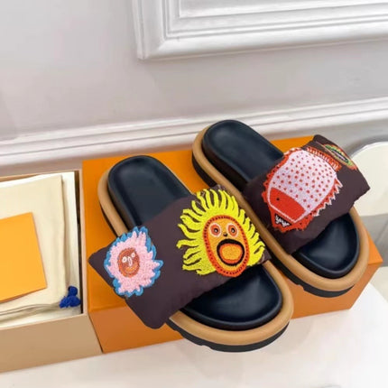 2023 Summer New Style Platform Thick Bottom Pumpkin Velcro Outer Wear Lazy Flip-Flops Embroidered Casual Flat Sandals