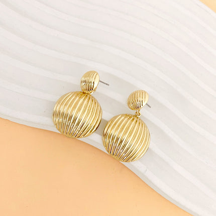 European and American Cross-Border Supply Elegant Simple Geometric Earrings Round Texture Round Earrings Women's Elegant Versatile Earrings
