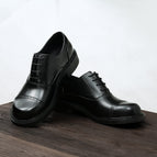 Black / 37