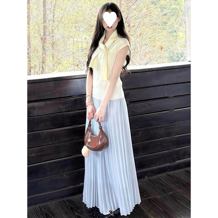 Korean Style Petite Outfit Set for Summer: This Year's Popular Knitted Top and Pleated Skirt Two-Piece Set
