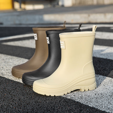 Cross-Border New Mid-Calf Rain Boots for Women, Suitable for Outdoor Wear, Car Washing, Waterproof, Kitchen Work, Non-Slip, Soft-Soled Rubber Shoes