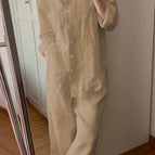 Khaki trousers / S