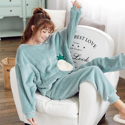 2024 New Autumn and Winter Coral Velvet Cartoon Stripesd Women's Pajamas Thickeneded and Wearable Home Wear Set