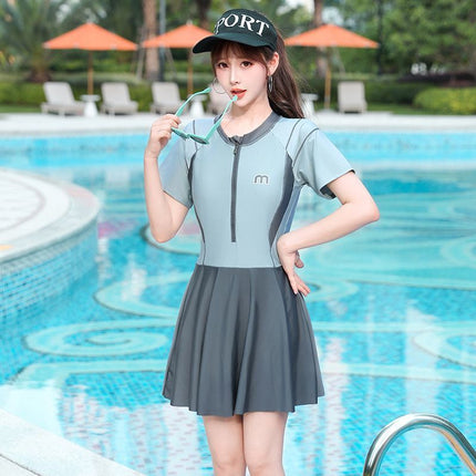 Women's Plus-Size One-Piece Swimsuit for Girls, Suitable for Slightly Chubby Figures, Tummy-Concealing, Slimming Effect, High-End Feel, Ideal for Swimming Pool Training and Hot Springs