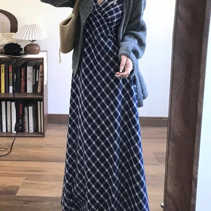 Tall 172cm Extended Version Summer French-Style Halter V-Neck Strap Dress, Elegant and Slimming Blue Plaid Long Dress