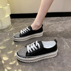 Black / 35