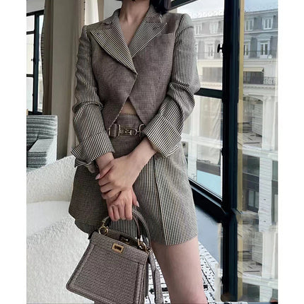 Celebrity-Inspired Design Plaid Patchwork Short Skirt Pants for Women, New Spring and Autumn Style, Unique Mini Skirt, Trendy Slim Fit