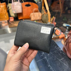 01-01 Black